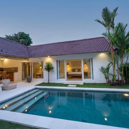 Villa Pagu Σεμινιάκ Εξωτερικό φωτογραφία