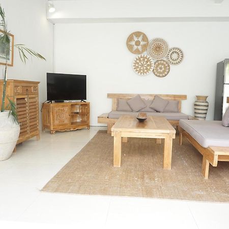 Villa Pagu Σεμινιάκ Εξωτερικό φωτογραφία